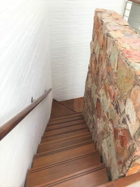 Excelente departamento reciclado estilo casa sobre el mar en Montoya